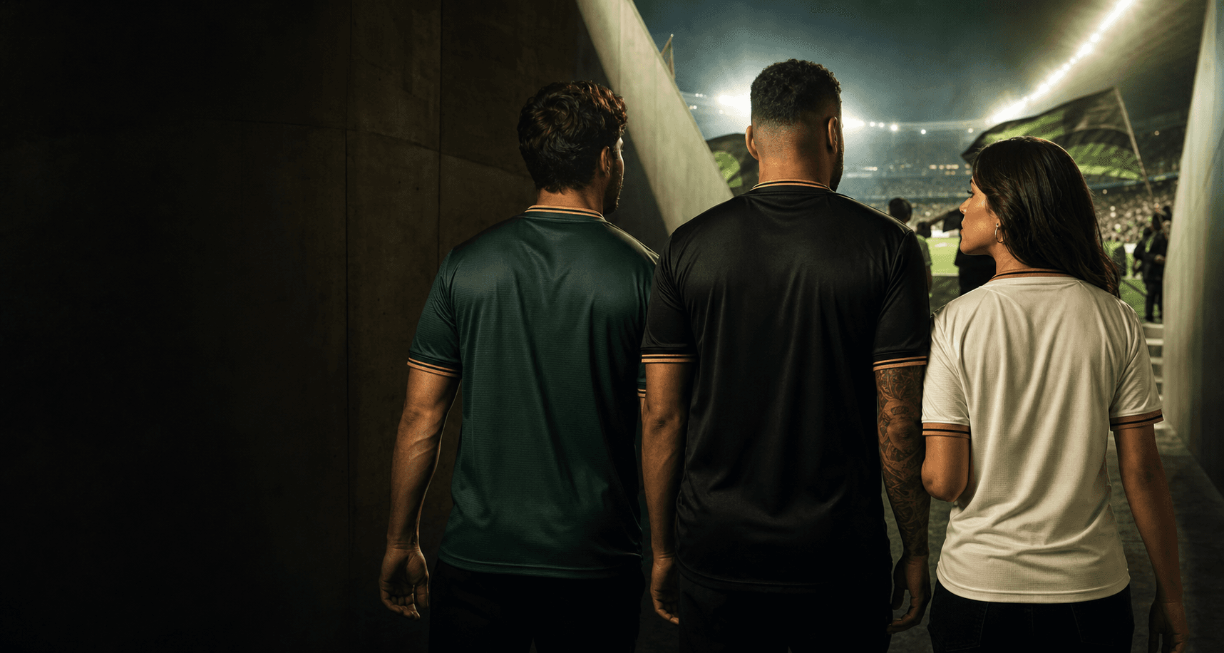 Torcedores entrando em estádio com mantos da 048 Sports